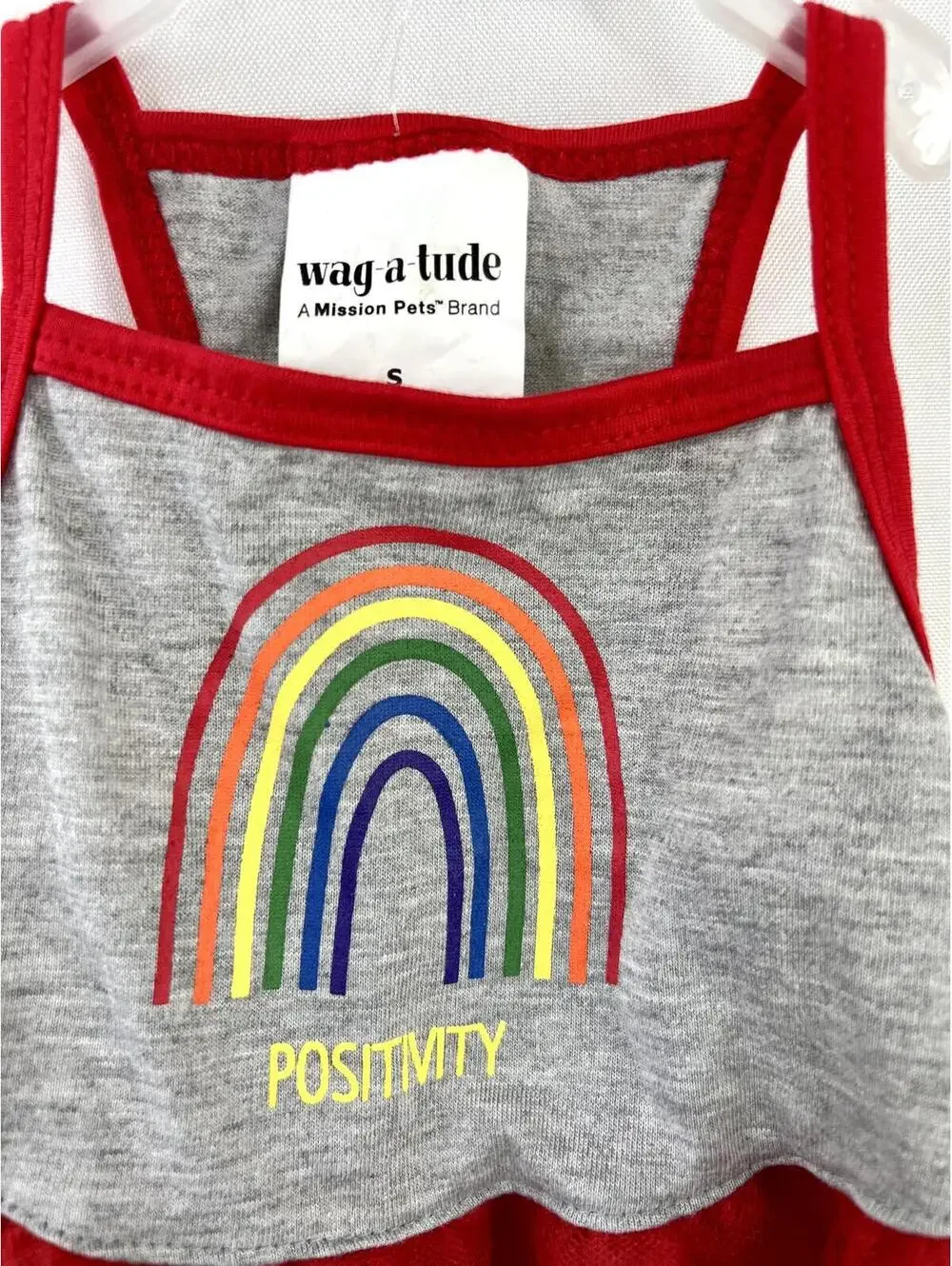WAG-A-TUDE Size S RAINBOW PRIDE 